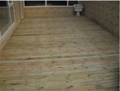 兰州防腐木地板保养需要注意哪些步骤？